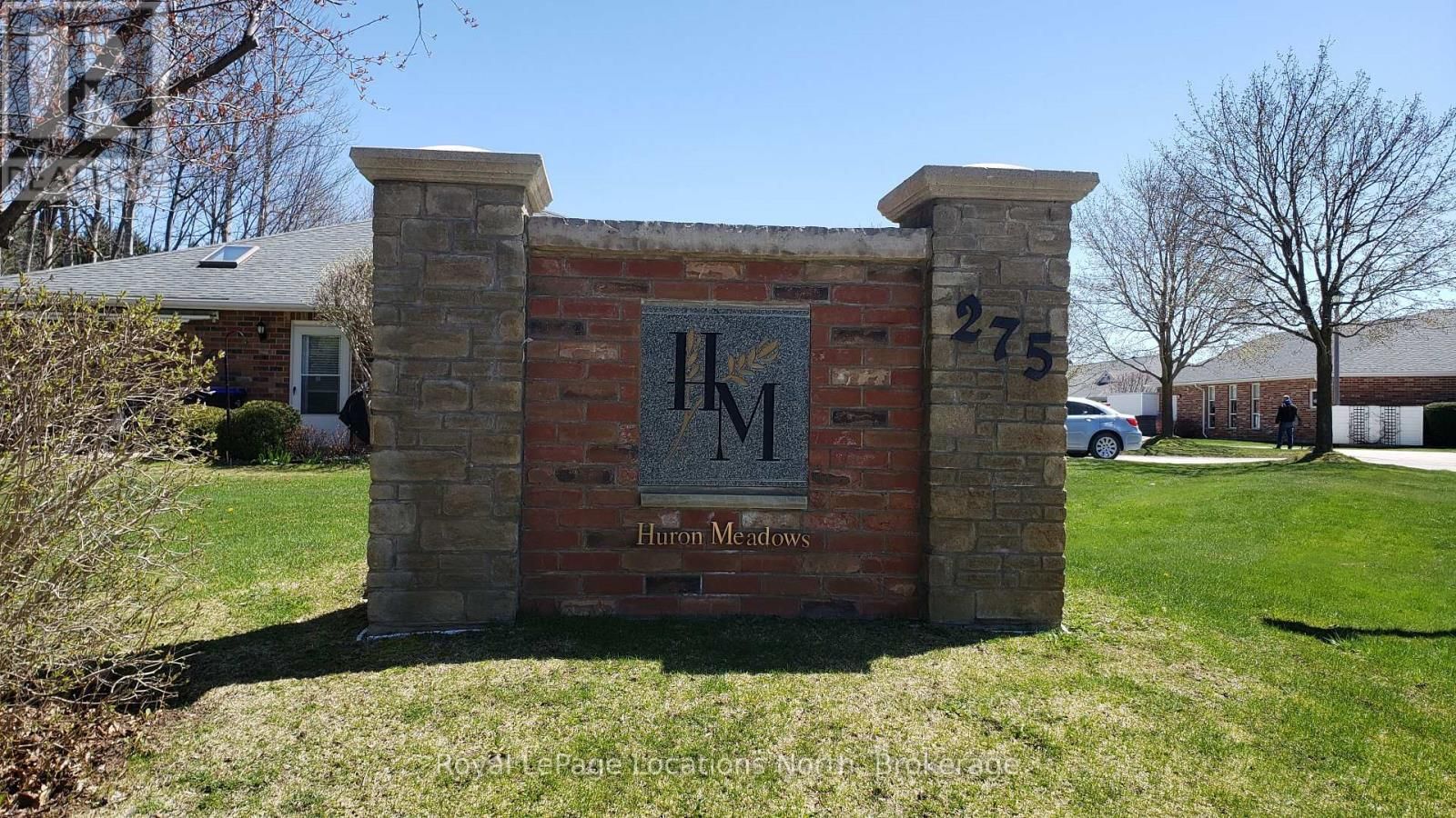 23 - 275 HURON STREET Image 31