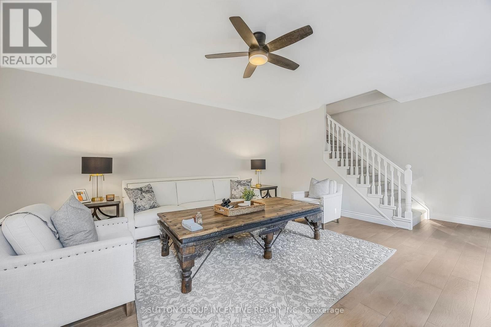 38 LILAC LANE Image 24