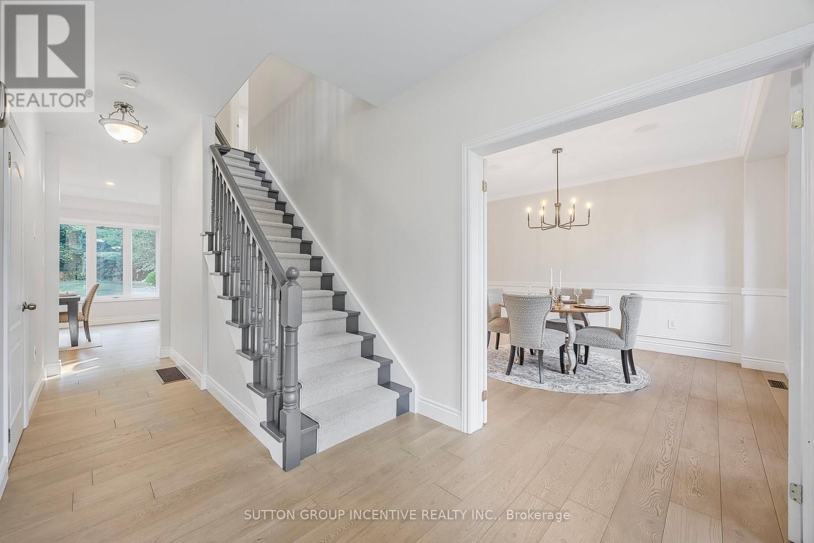 38 LILAC LANE Image 8