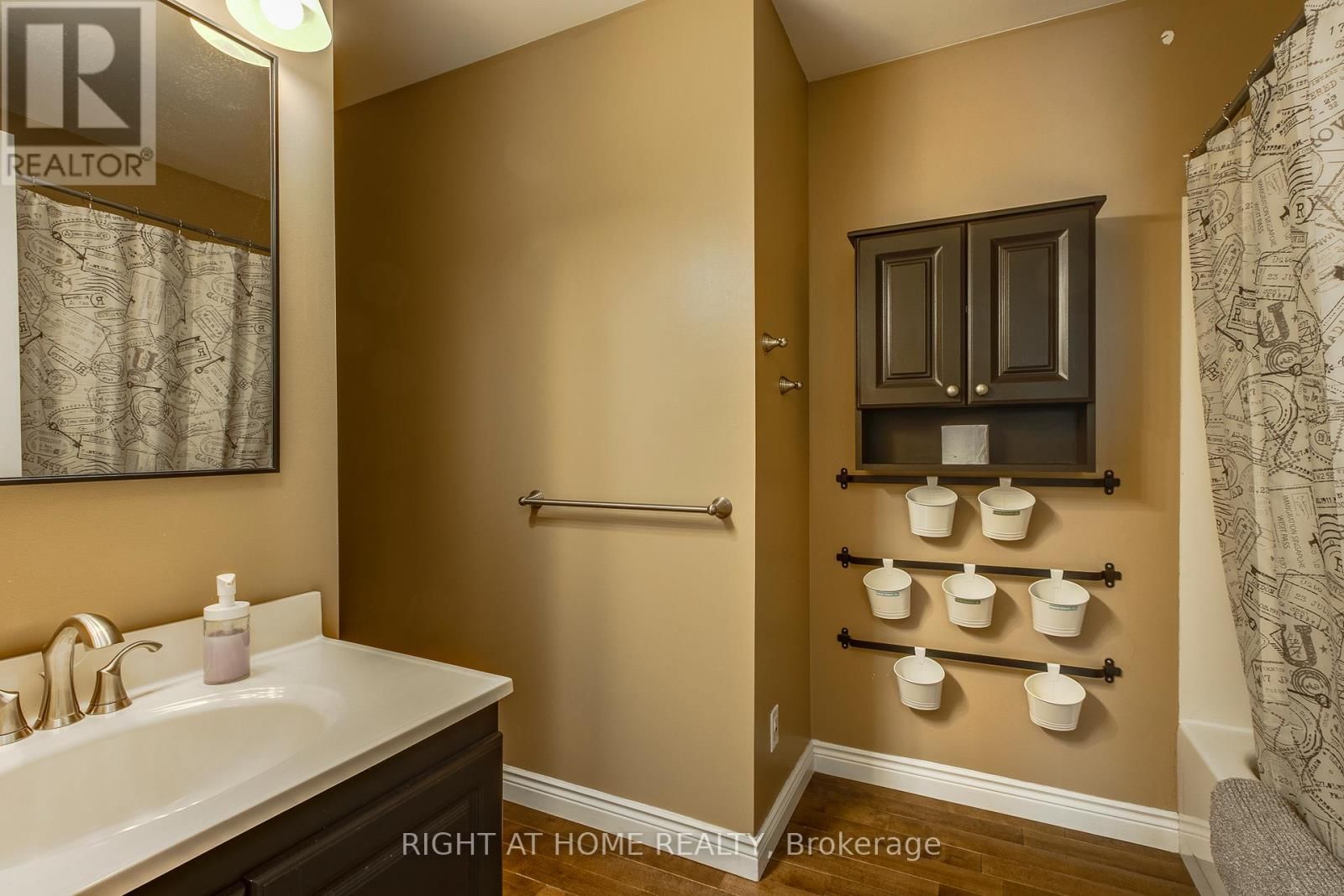 119 TIMCOURT DRIVE Image 19