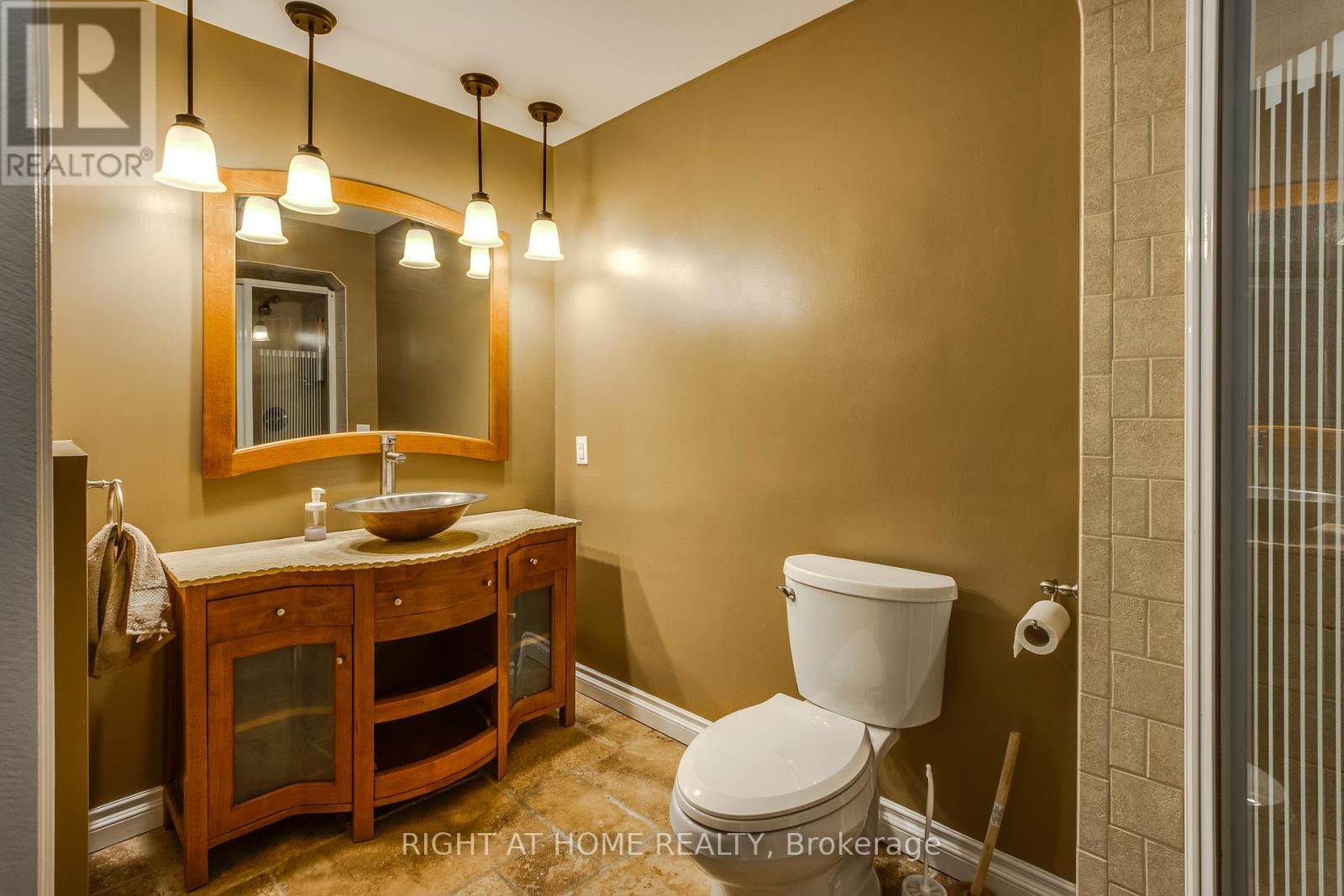 119 TIMCOURT DRIVE Image 26