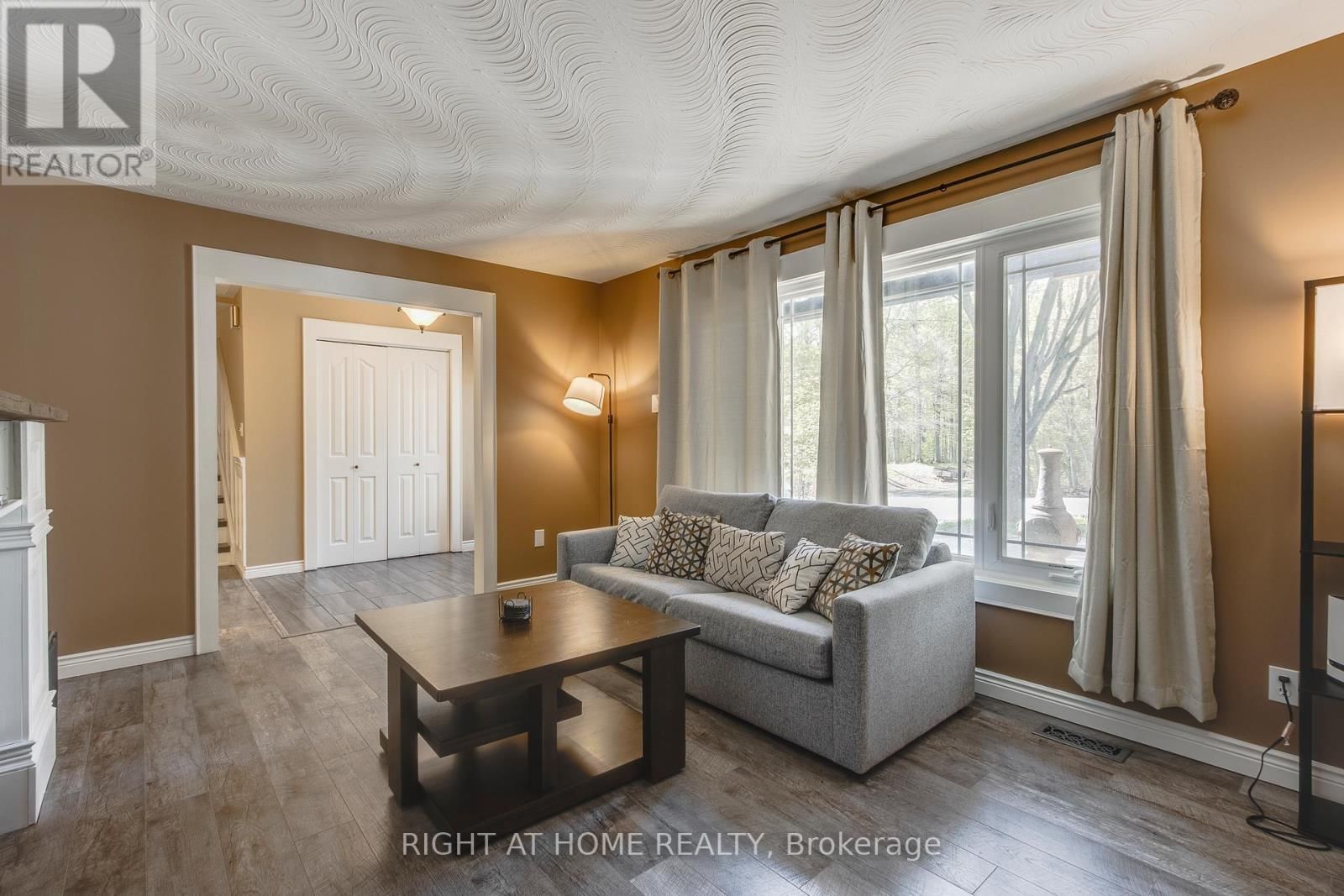 119 TIMCOURT DRIVE Image 4