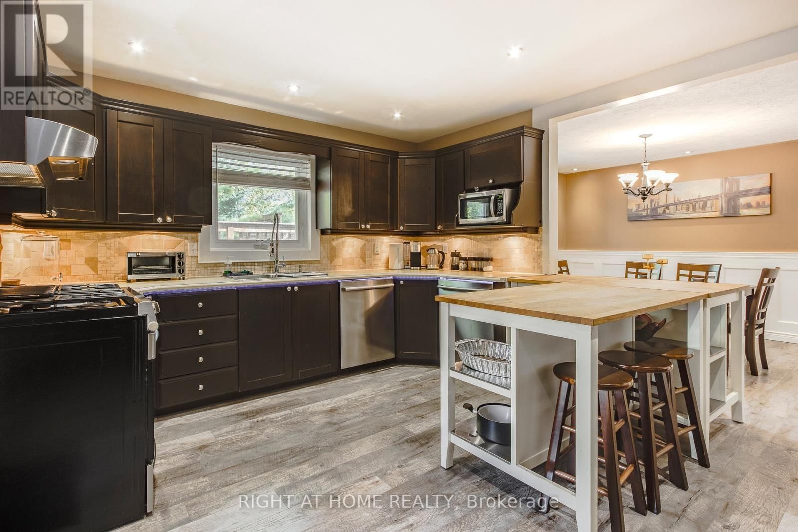 119 TIMCOURT DRIVE Image 7