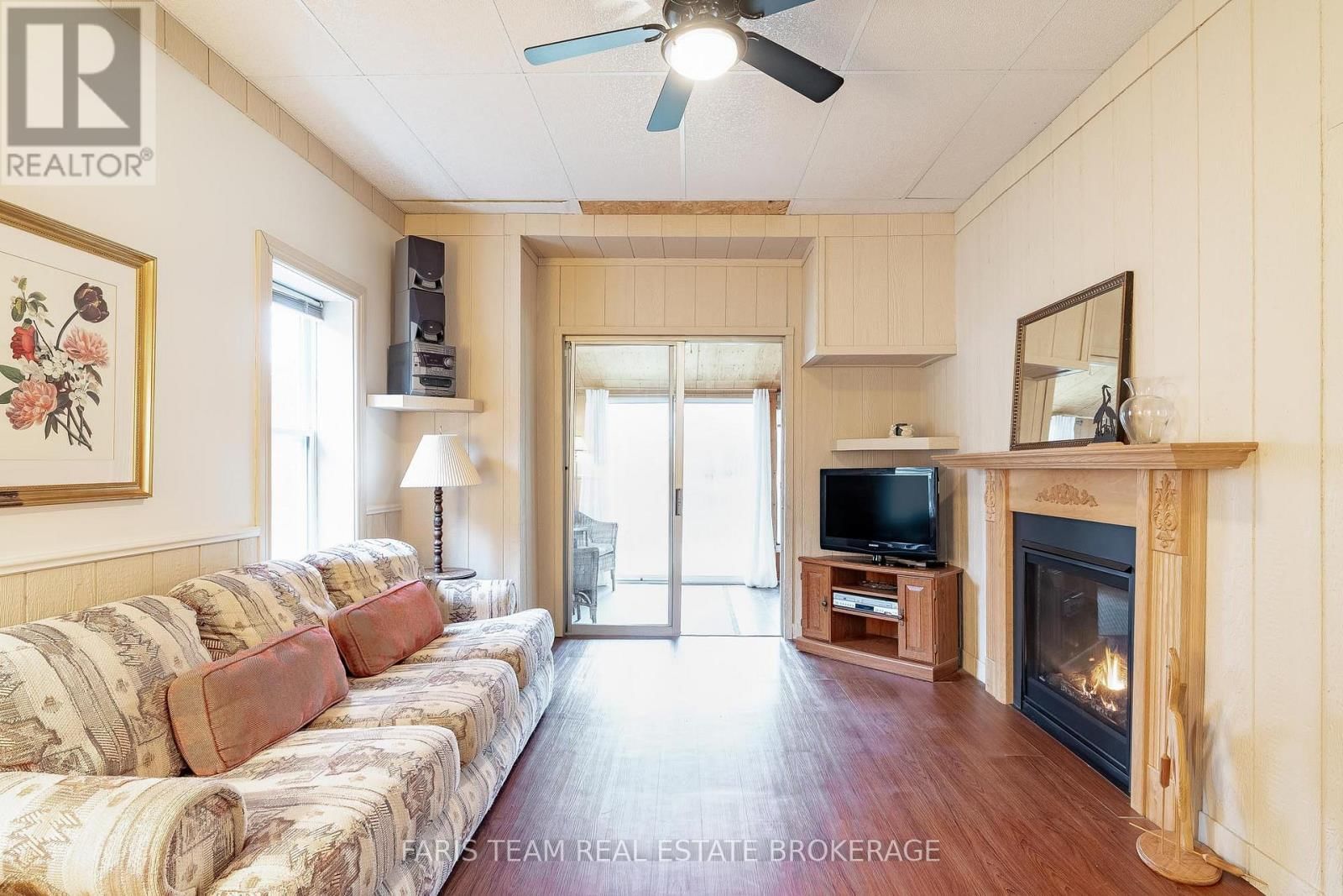 3529 BENNETT AVENUE Image 13