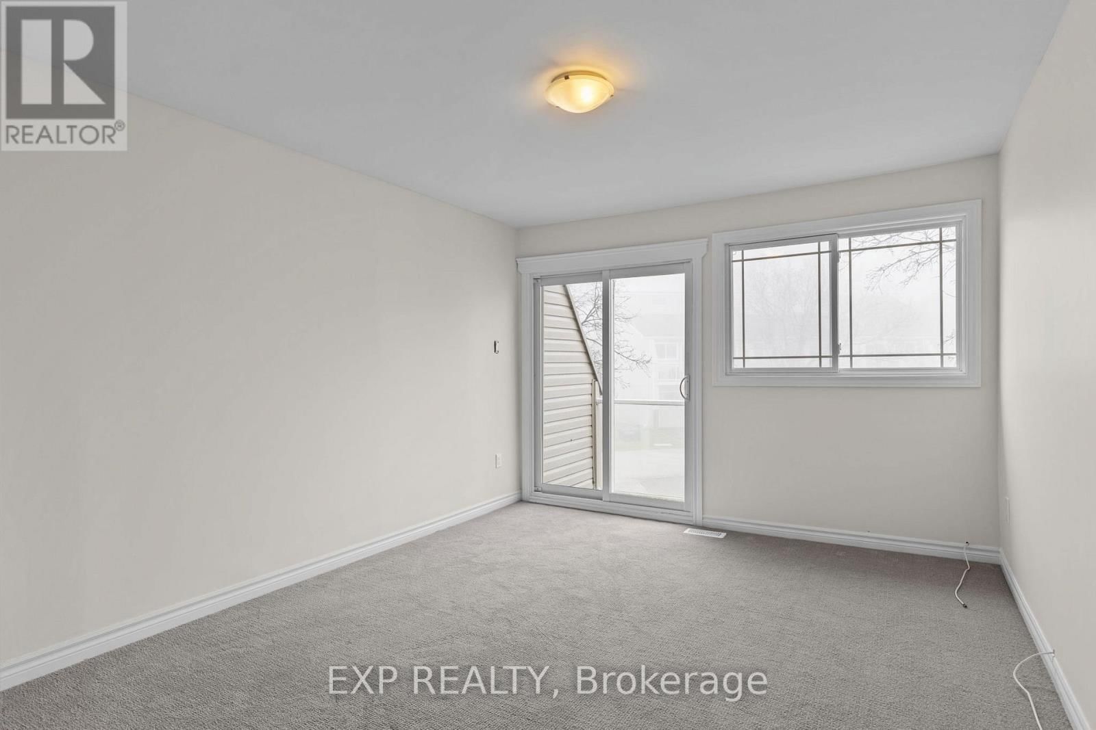 12 - 12 LANKIN BOULEVARD Image 16