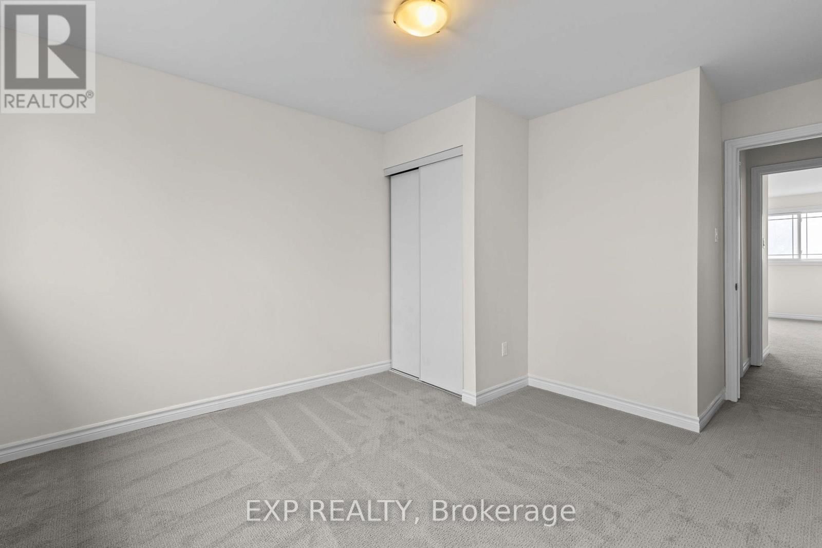 12 - 12 LANKIN BOULEVARD Image 23