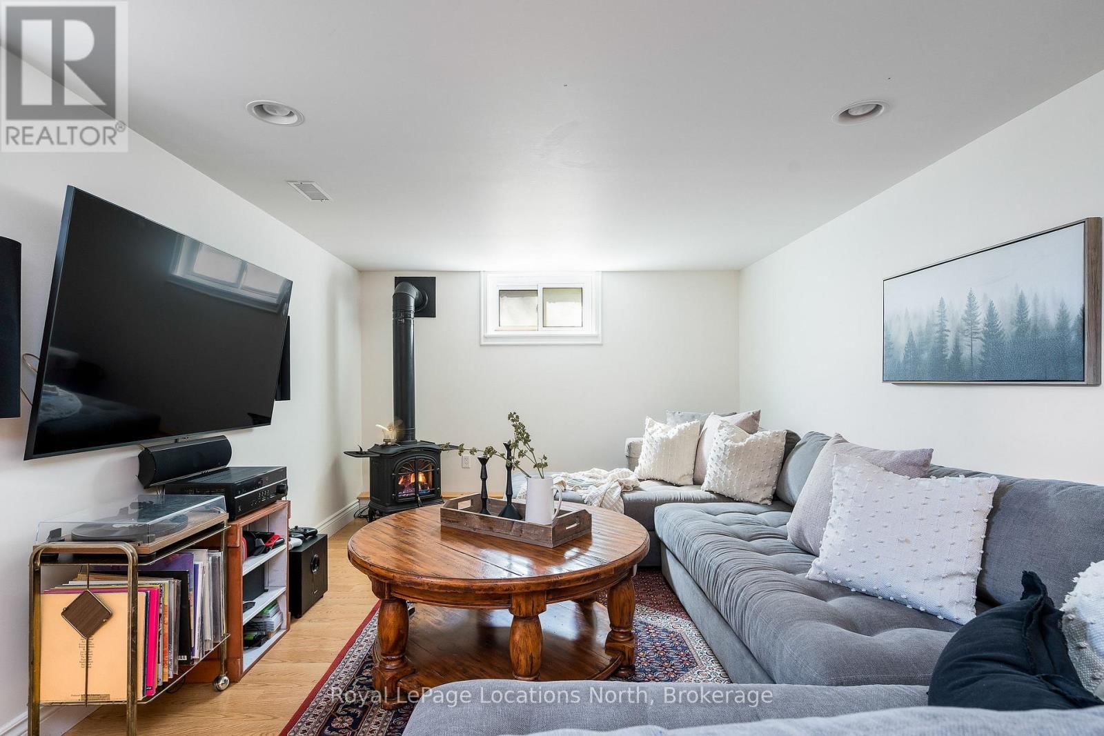 12 BRYAN DRIVE Image 22