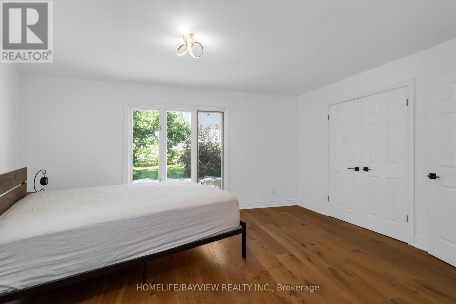 23 COUNTRY CLUB LANE Image 24