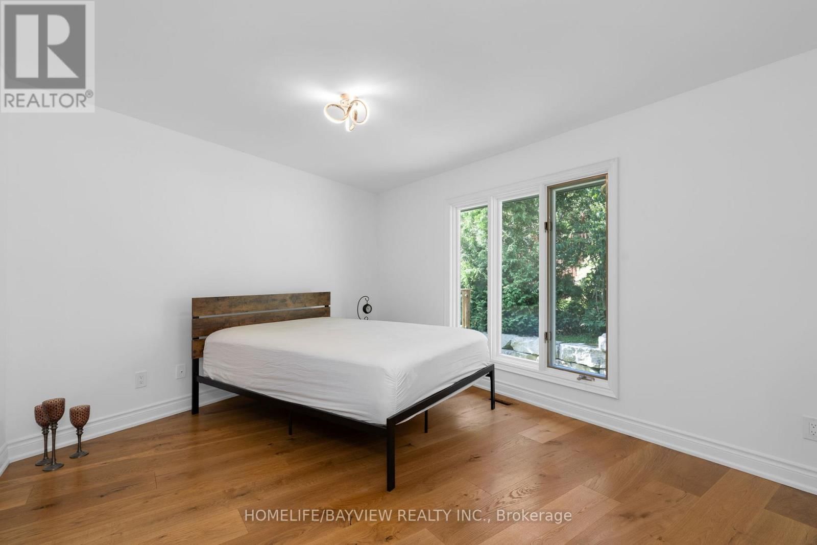 23 COUNTRY CLUB LANE Image 25