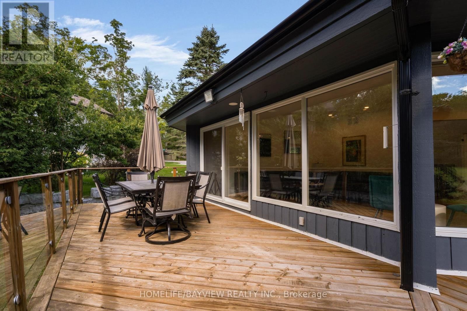 23 COUNTRY CLUB LANE Image 47