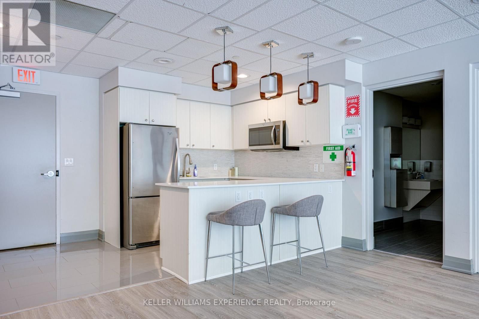 GPH1 - 111 WORSLEY STREET Image 10