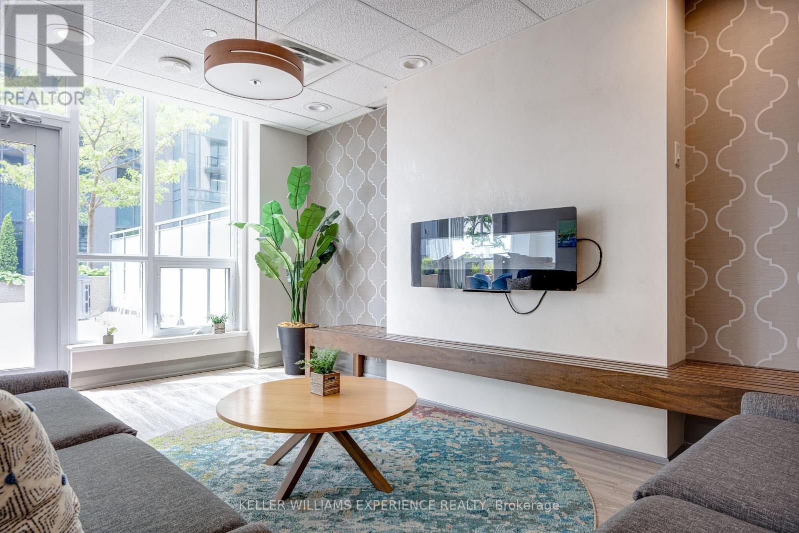 GPH1 - 111 WORSLEY STREET Image 11