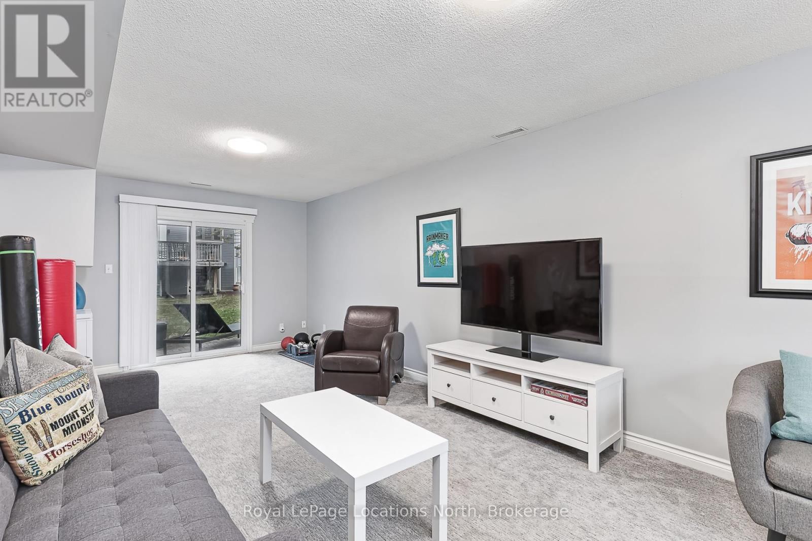 51 LIGHTHOUSE LANE WEST Image 9