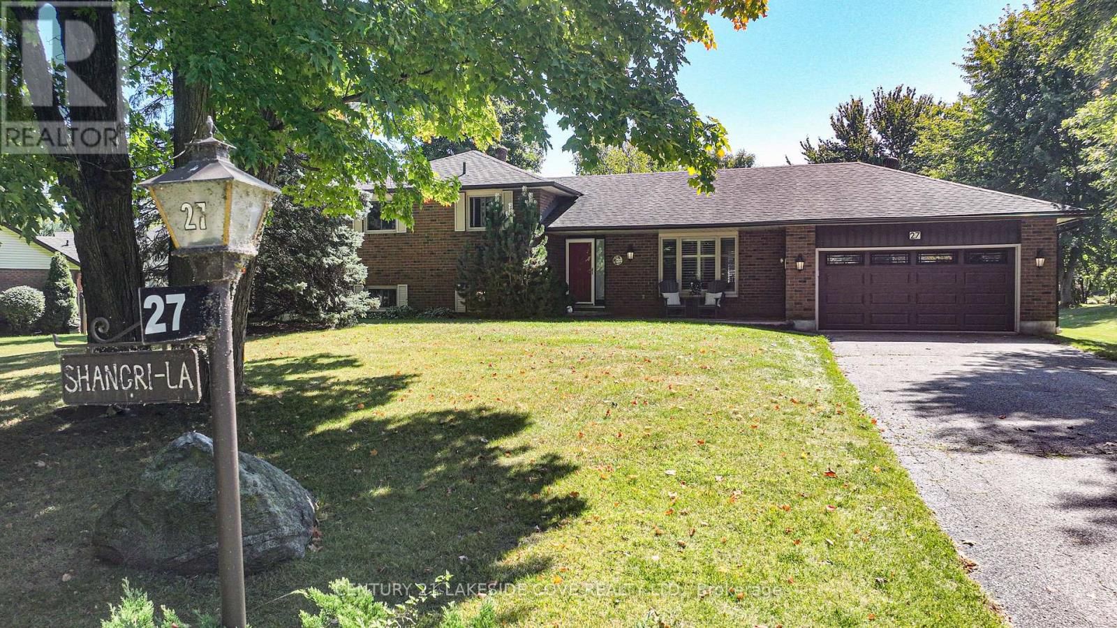 27 THICKETWOOD PLACE Image 1