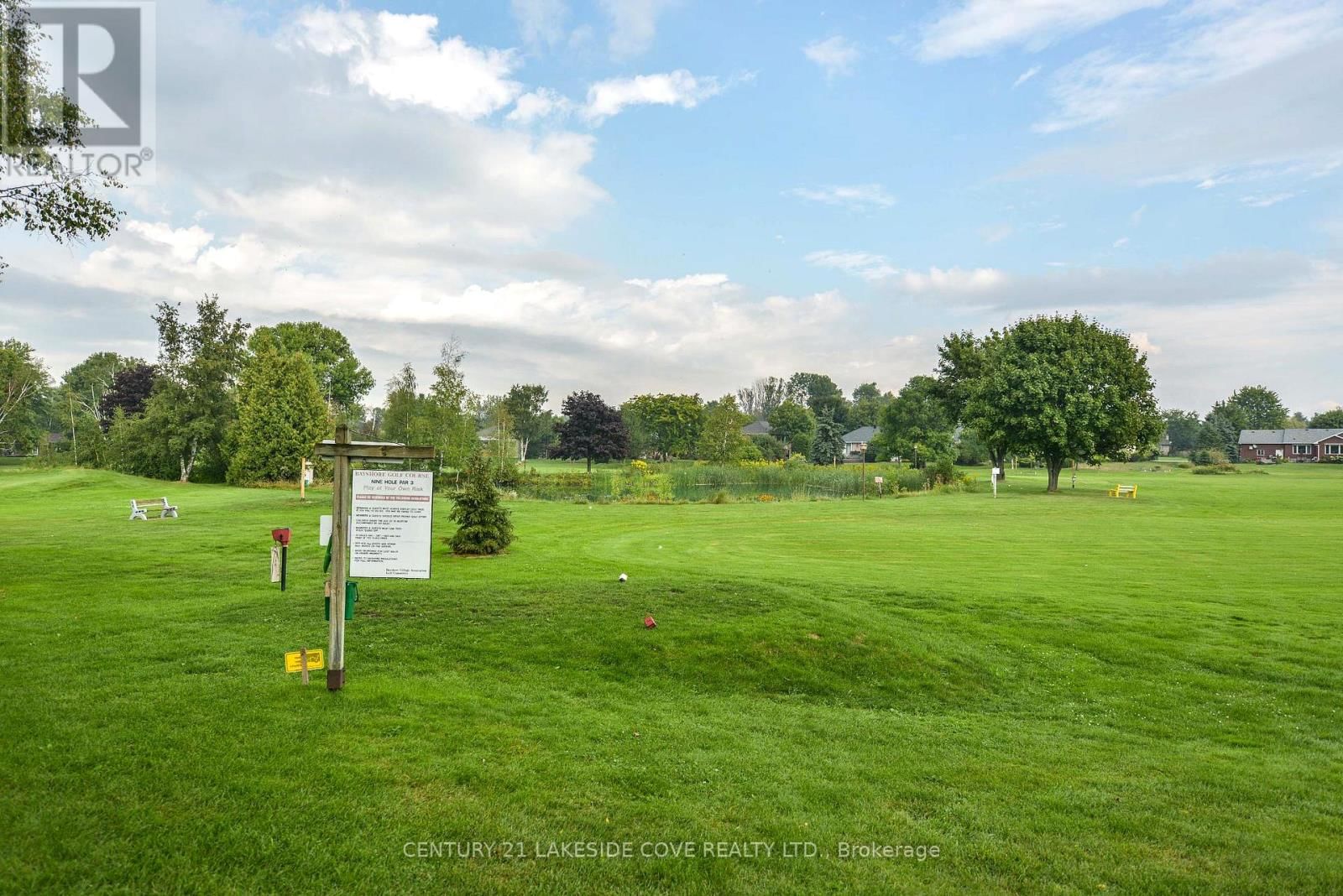 27 THICKETWOOD PLACE Image 36