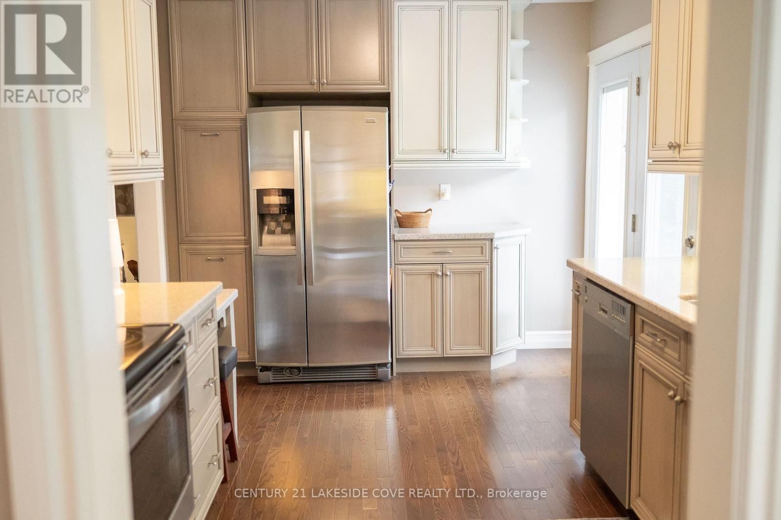 27 THICKETWOOD PLACE Image 8