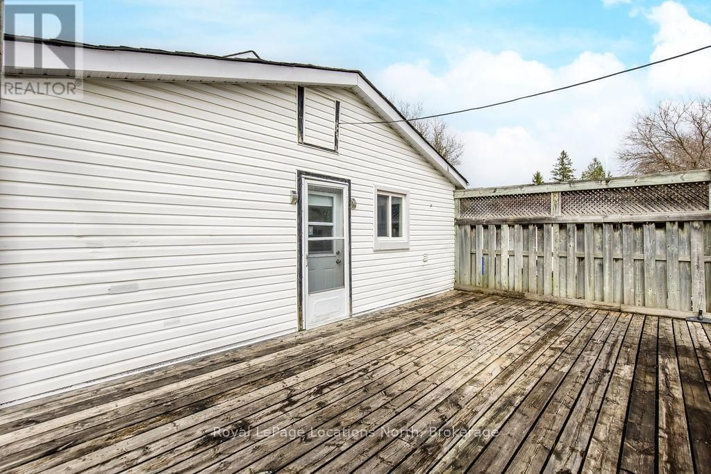 221 SPRUCE STREET Image 21