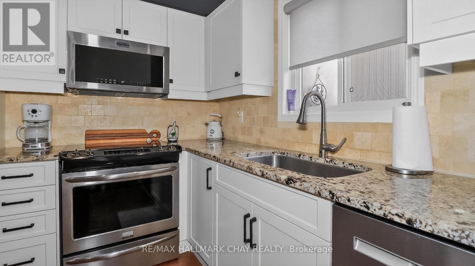 205 COUNTRY LANE Image 5