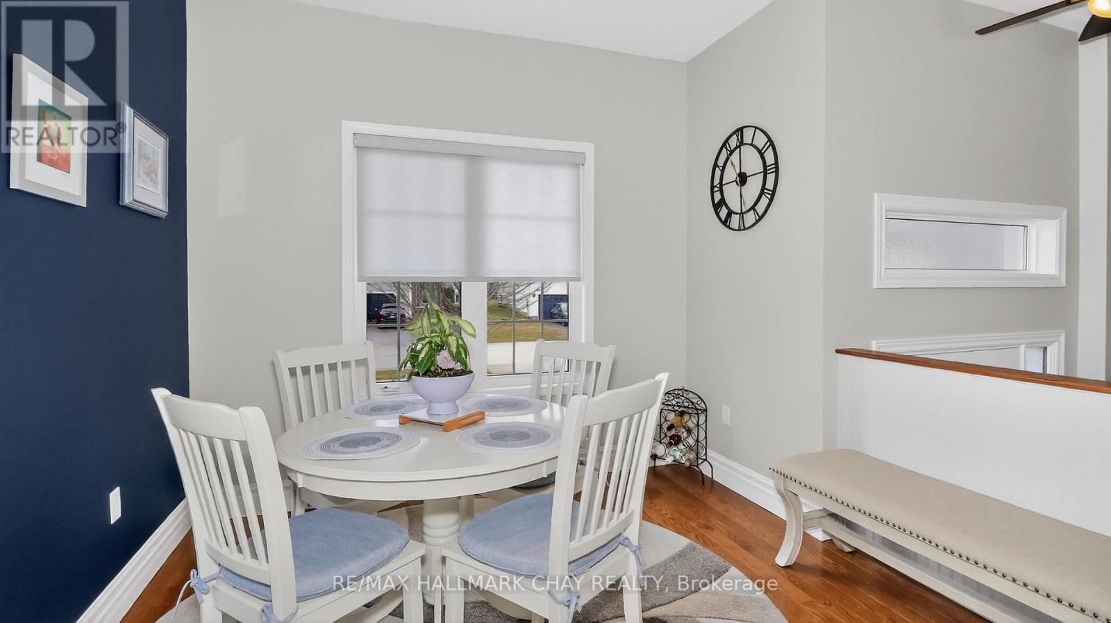 205 COUNTRY LANE Image 8