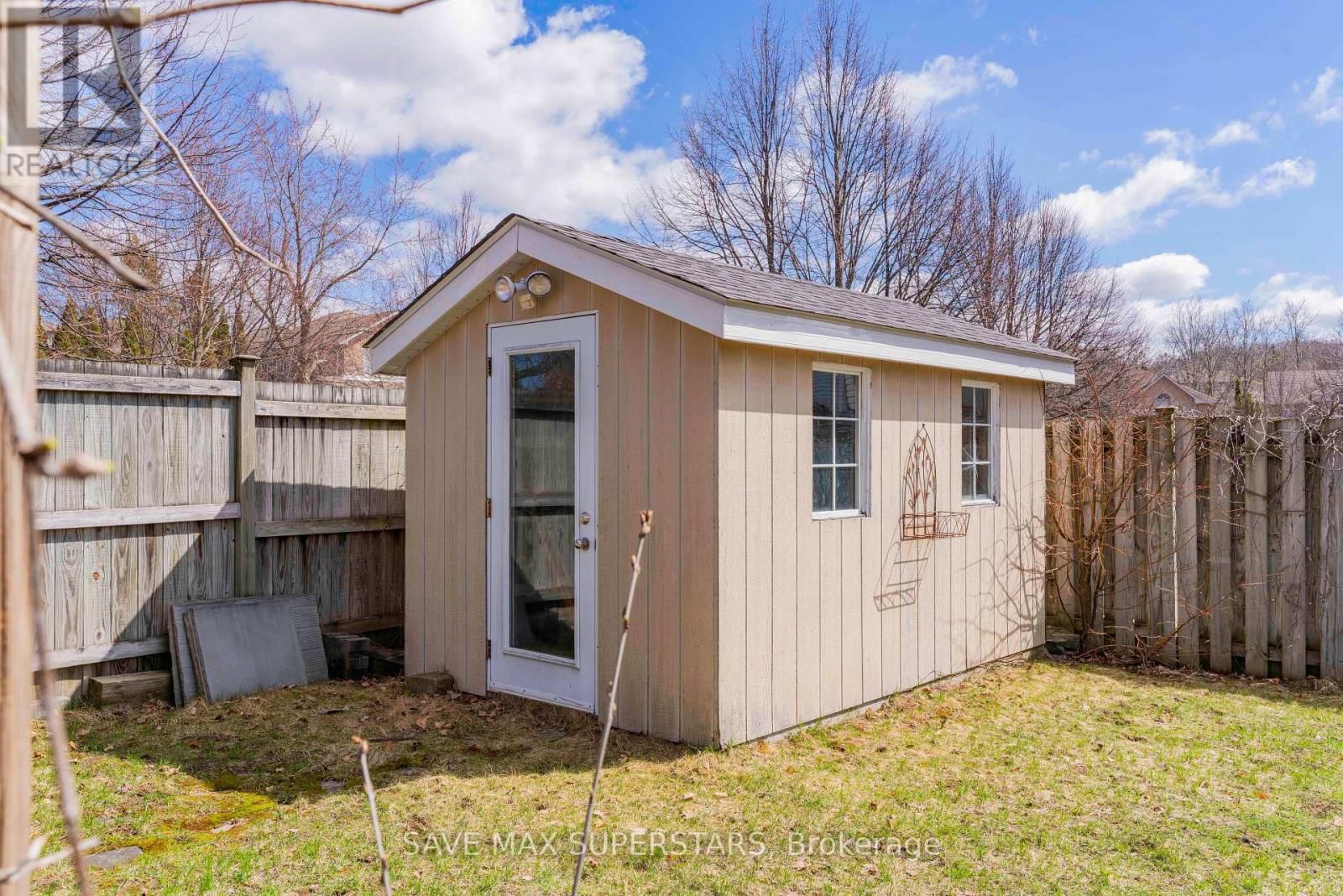 63 GORE DRIVE Image 44