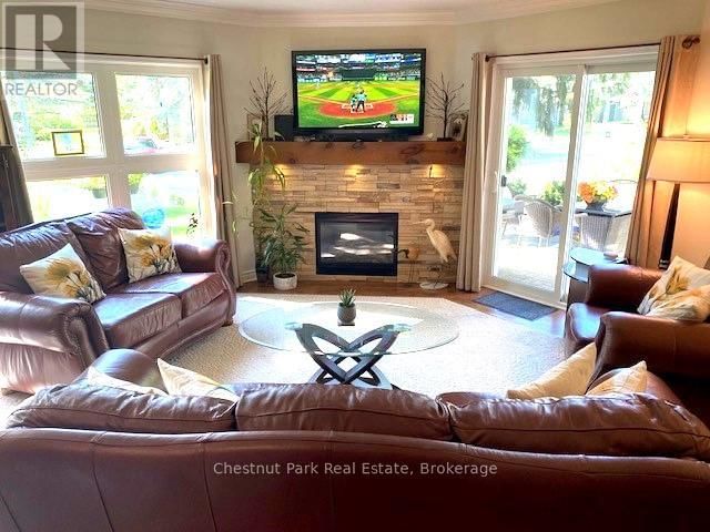 906 CEDAR POINTE COURT Image 1