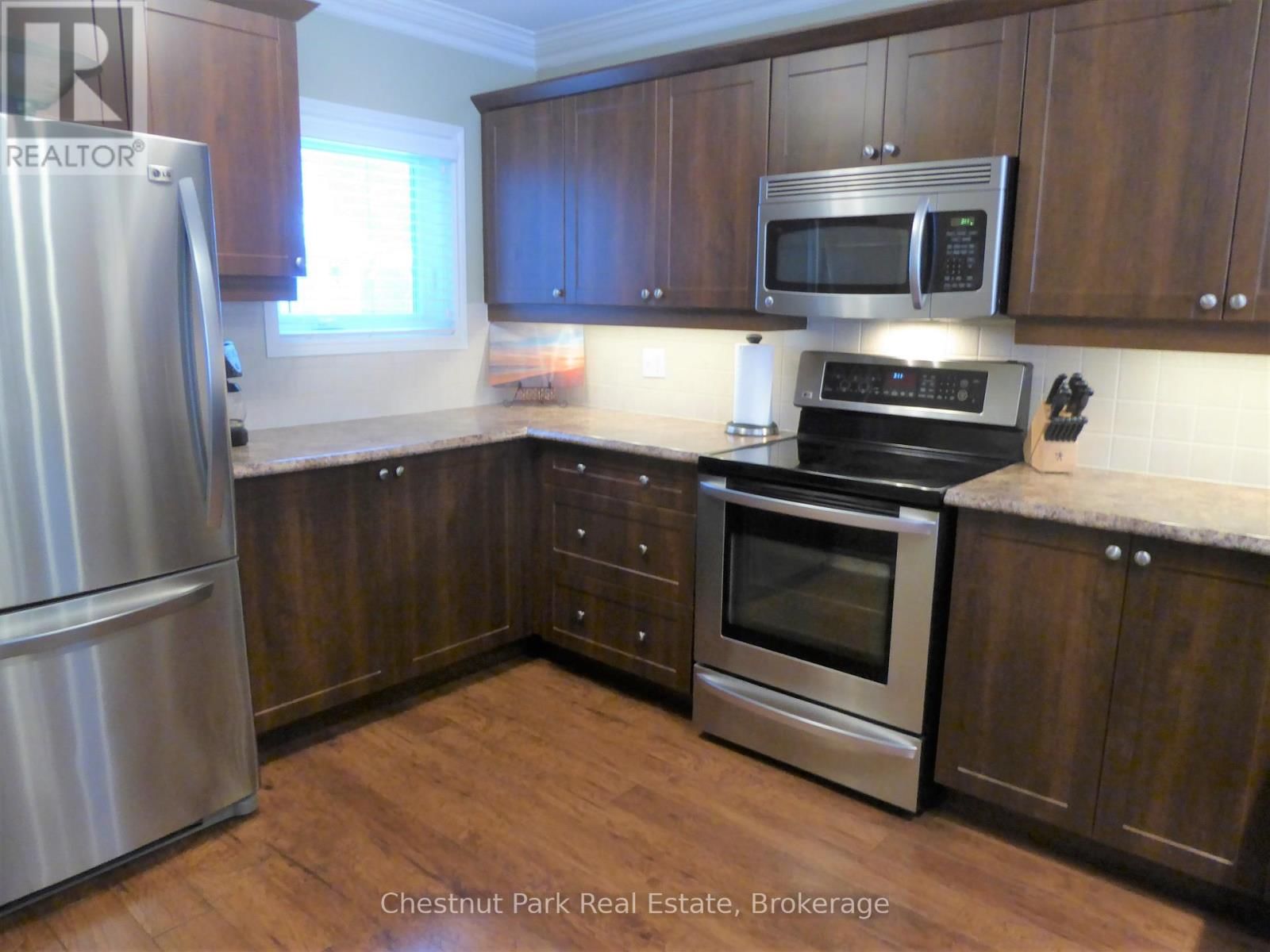 906 CEDAR POINTE COURT Image 11