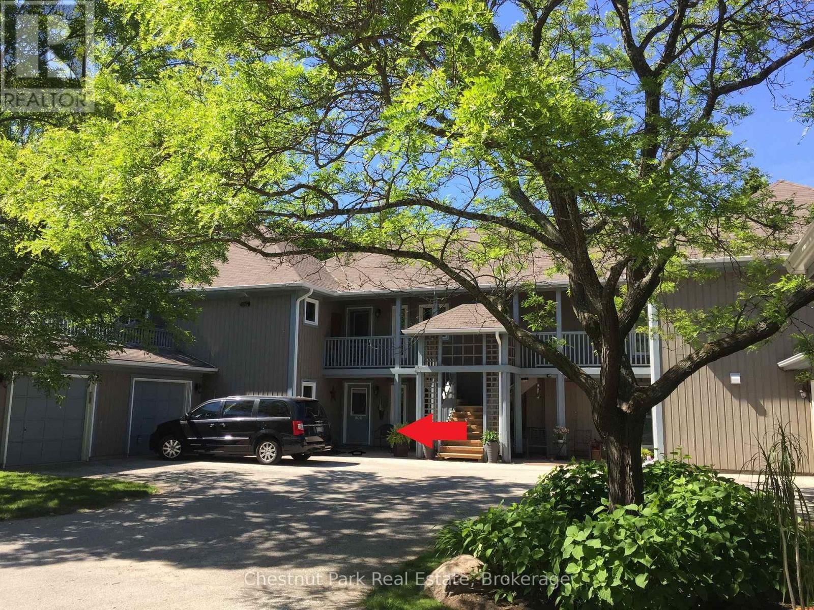 906 CEDAR POINTE COURT Image 2