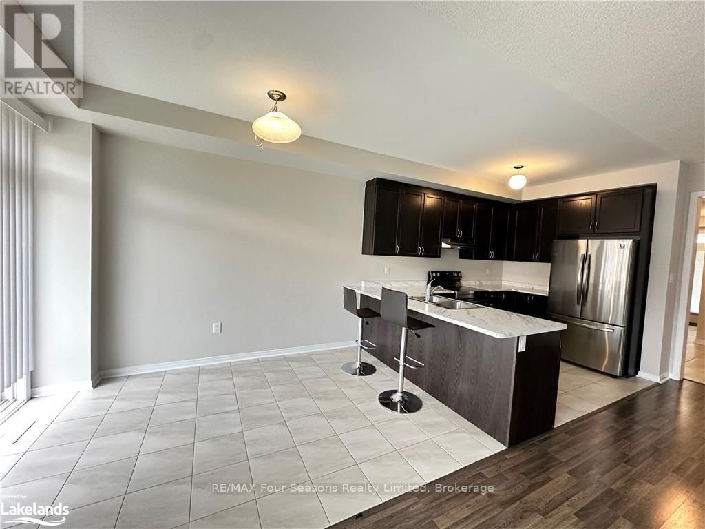 7 BAILEY STREET Image 10