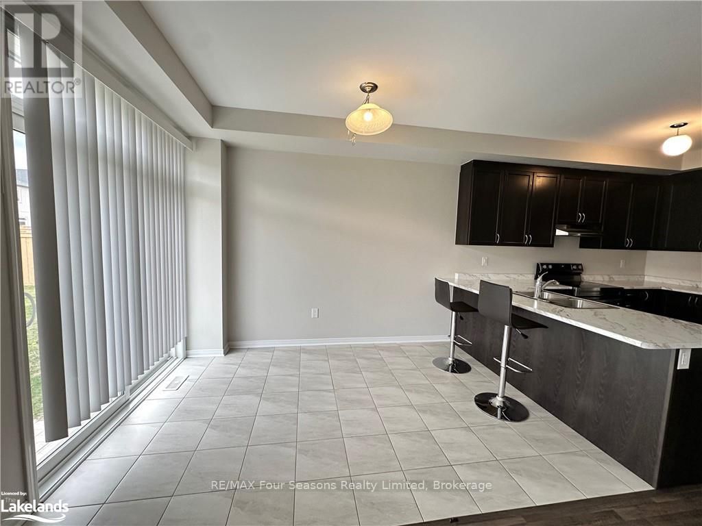 7 BAILEY STREET Image 11