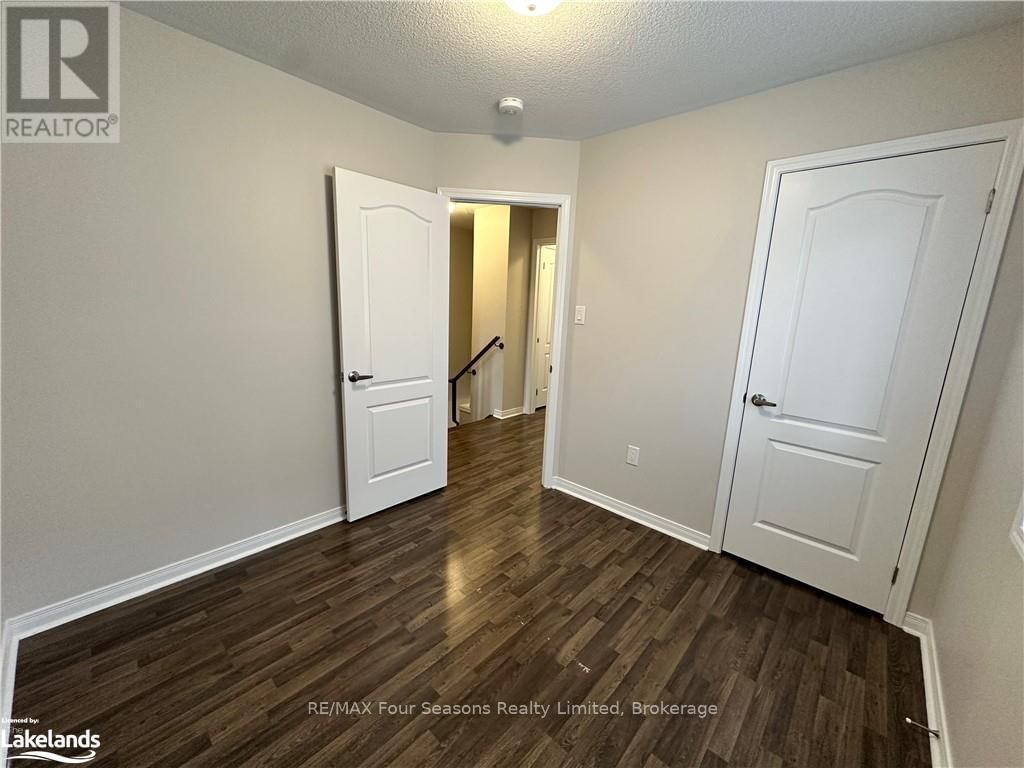 7 BAILEY STREET Image 21