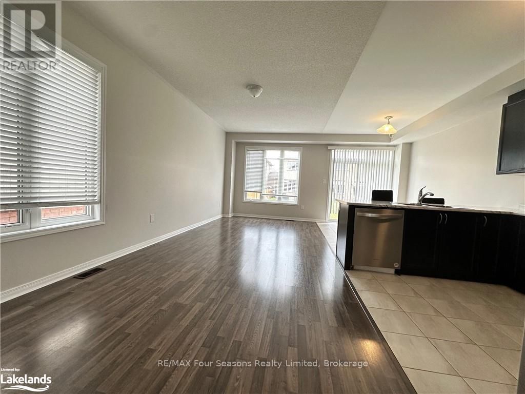 7 BAILEY STREET Image 7