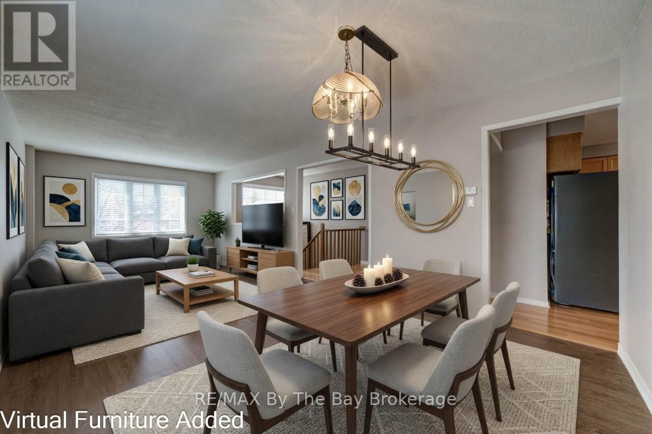 3 EVERGREEN CRESCENT Image 10