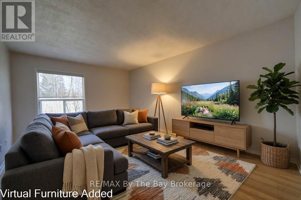 3 EVERGREEN CRESCENT Image 18