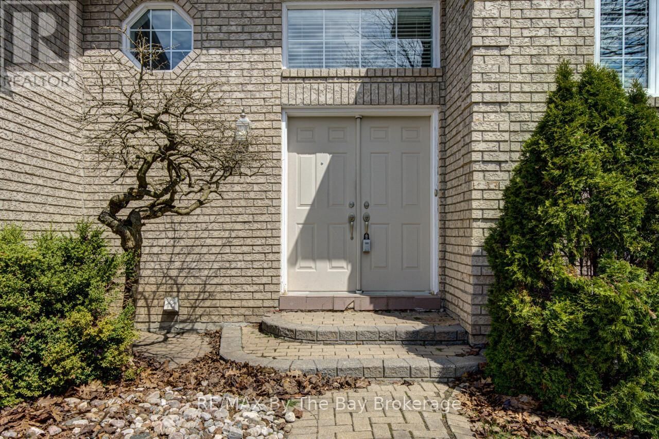 3 EVERGREEN CRESCENT Image 3