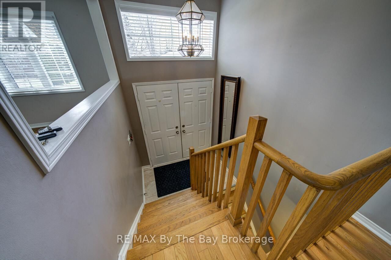 3 EVERGREEN CRESCENT Image 4