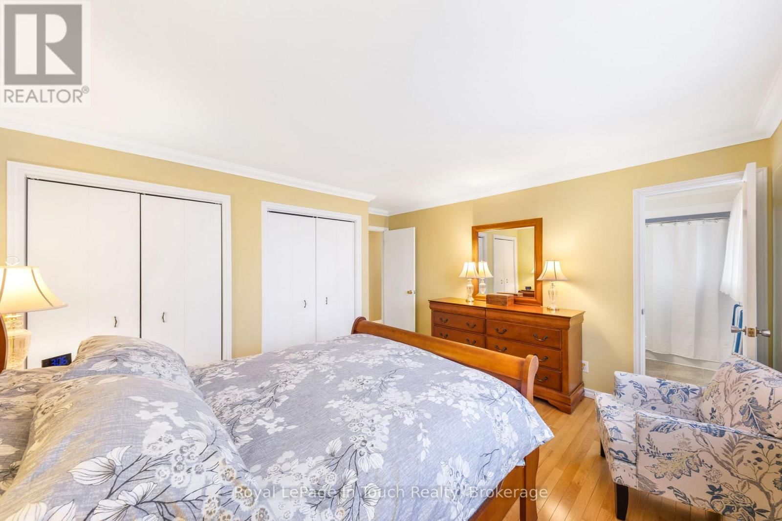 756 CHAMPLAIN ROAD Image 31