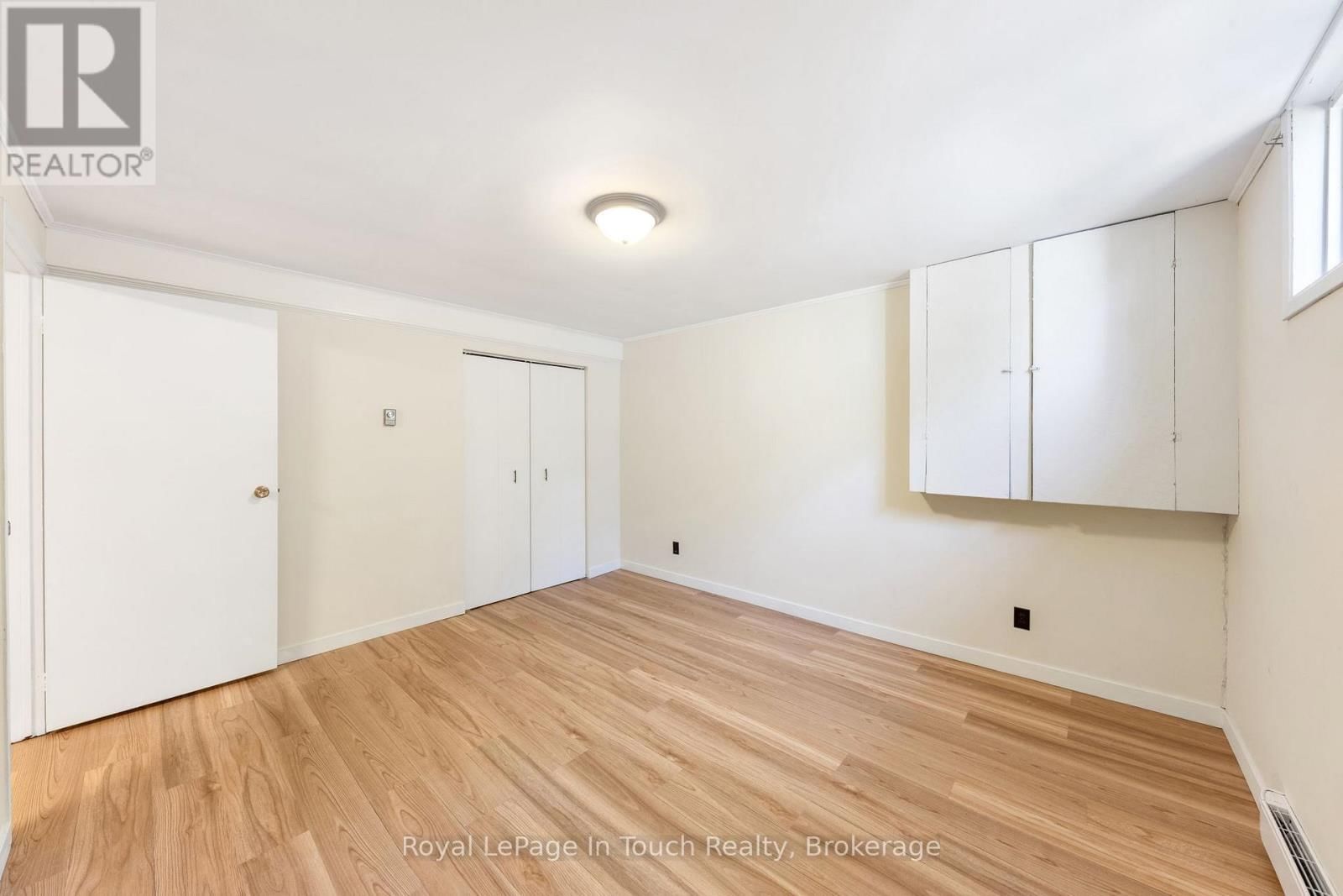 756 CHAMPLAIN ROAD Image 45