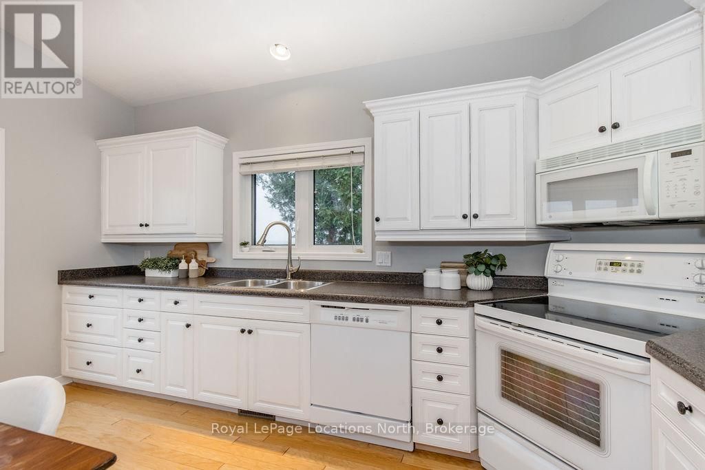 46 WILLIAM AVENUE Image 14