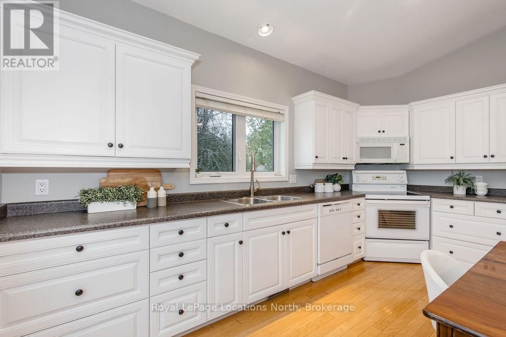 46 WILLIAM AVENUE Image 15