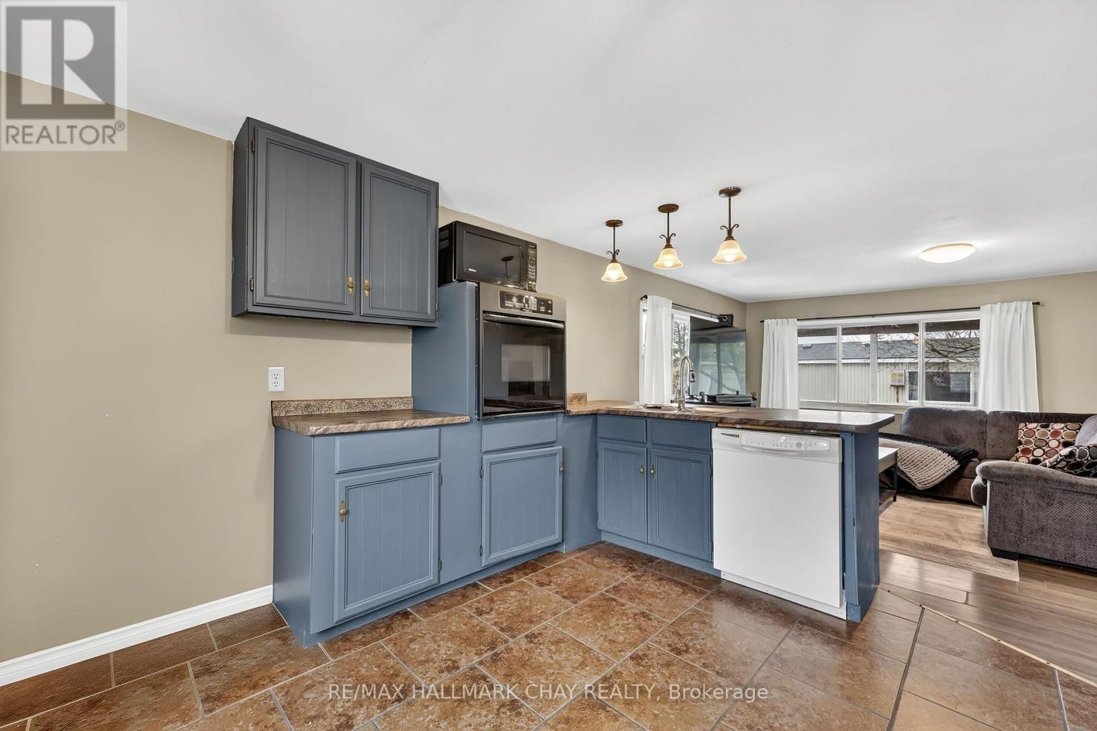 4125 ELAINE STREET Image 9