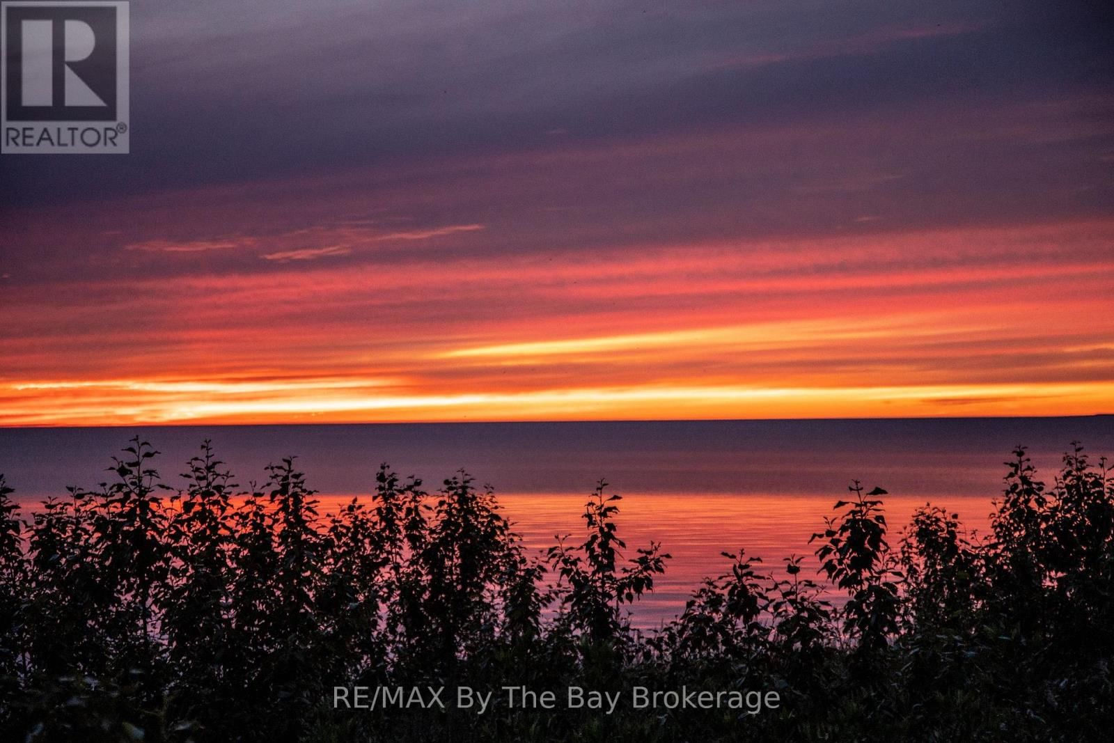 278 COASTLINE DRIVE Image 20