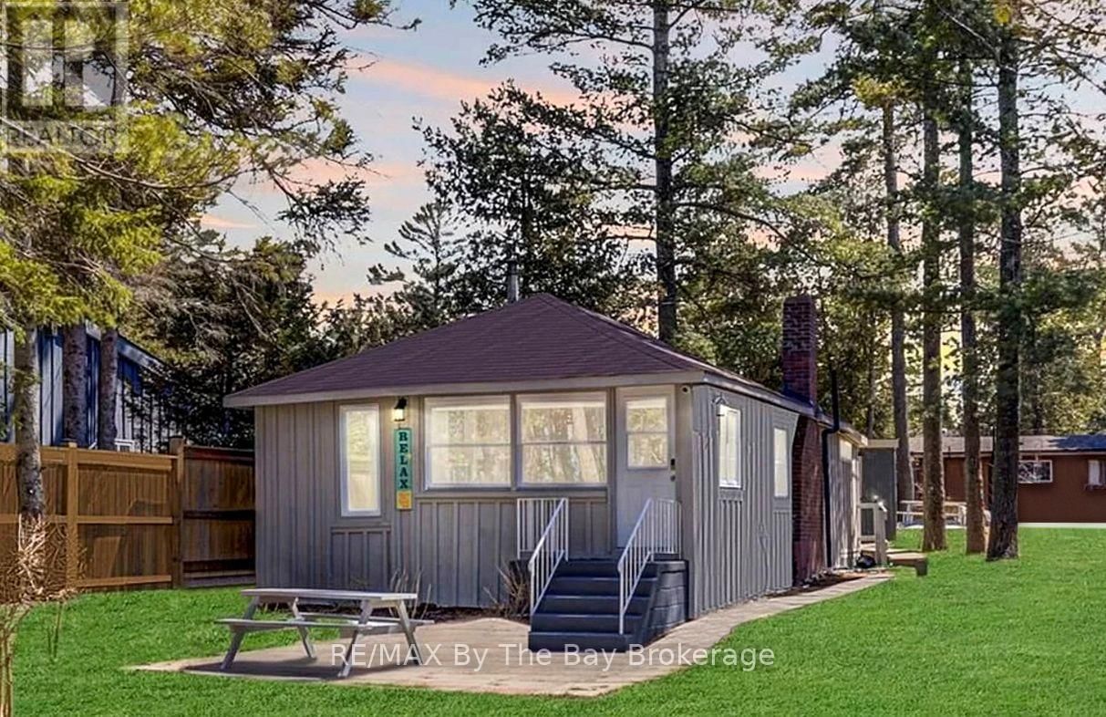 278 COASTLINE DRIVE Image 3