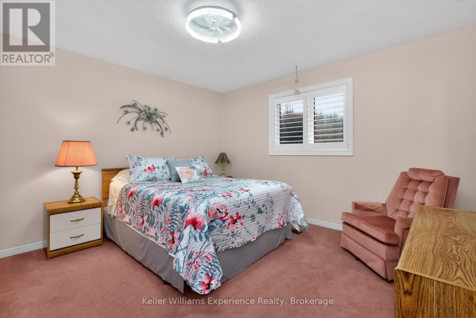 27 ROSEWOOD AVENUE Image 28