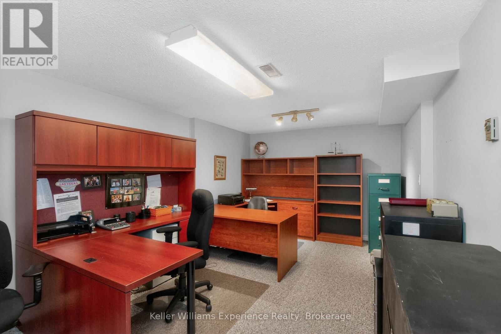 27 ROSEWOOD AVENUE Image 34