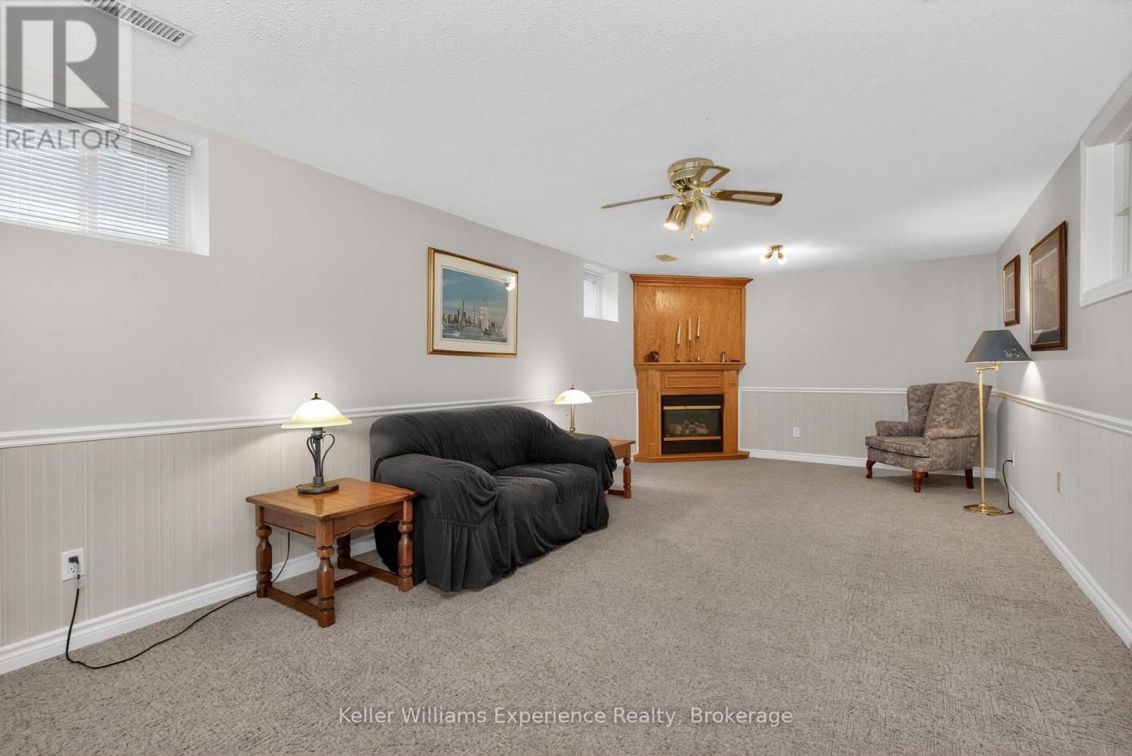 27 ROSEWOOD AVENUE Image 35