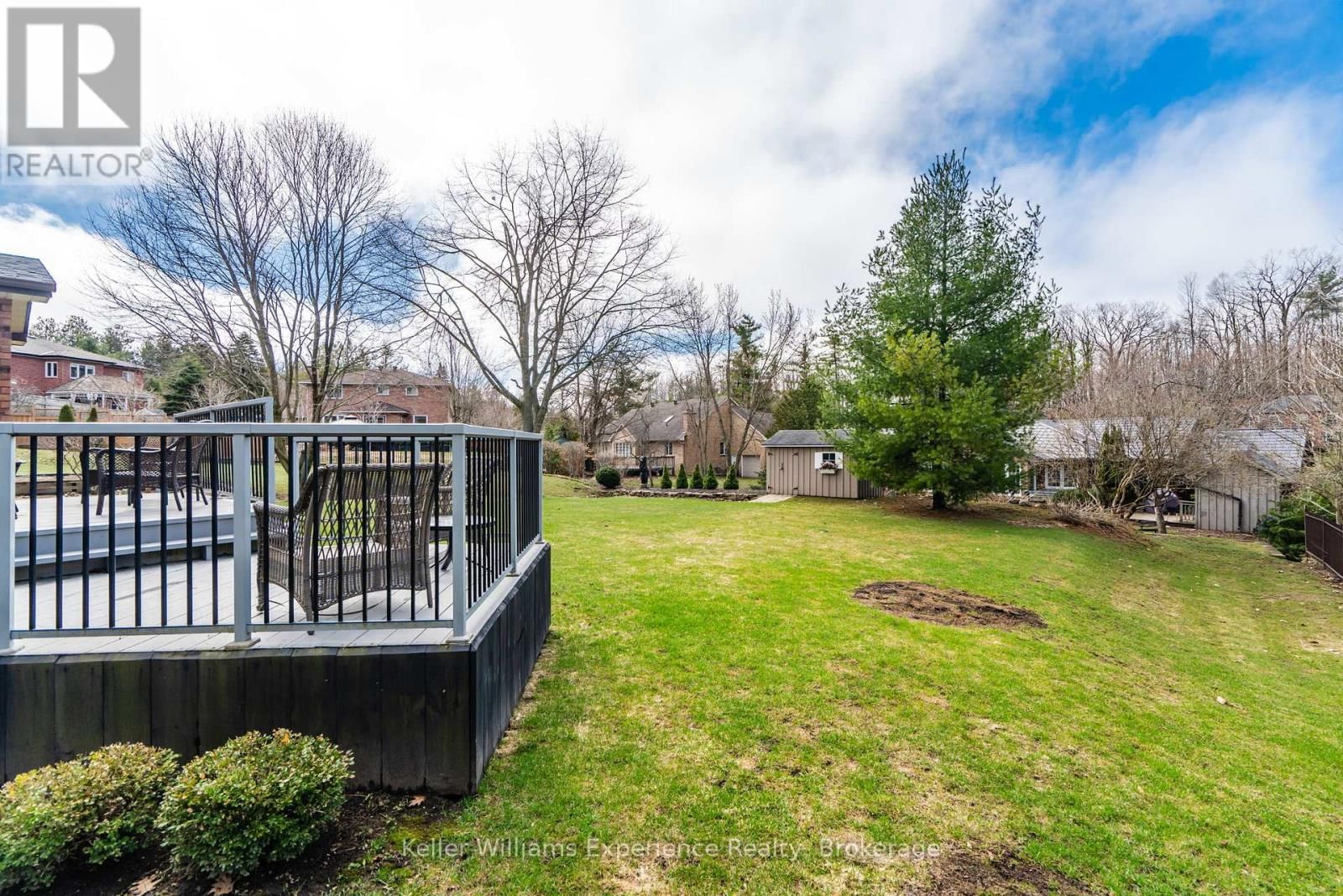 27 ROSEWOOD AVENUE Image 40