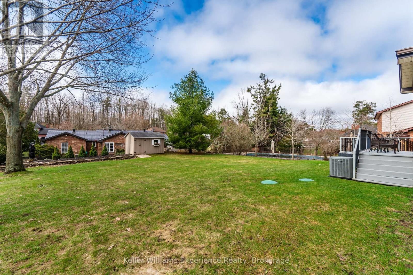 27 ROSEWOOD AVENUE Image 44