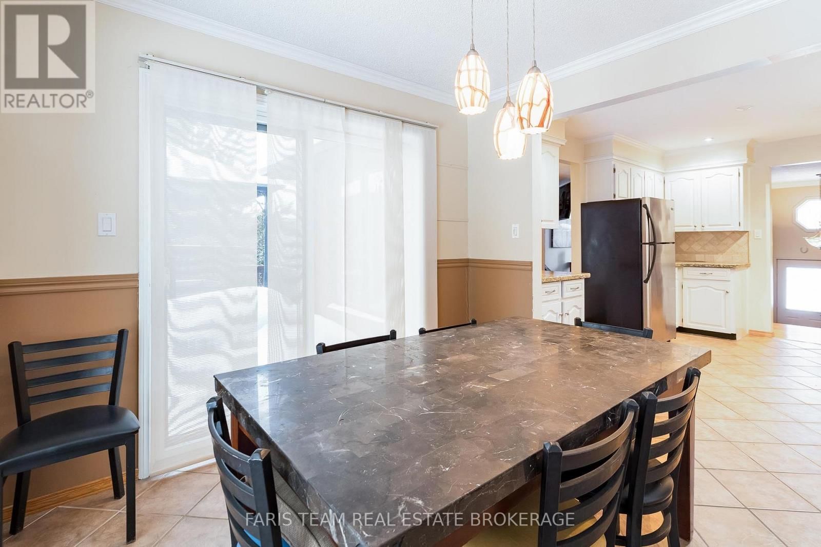 51 BECK BOULEVARD Image 10