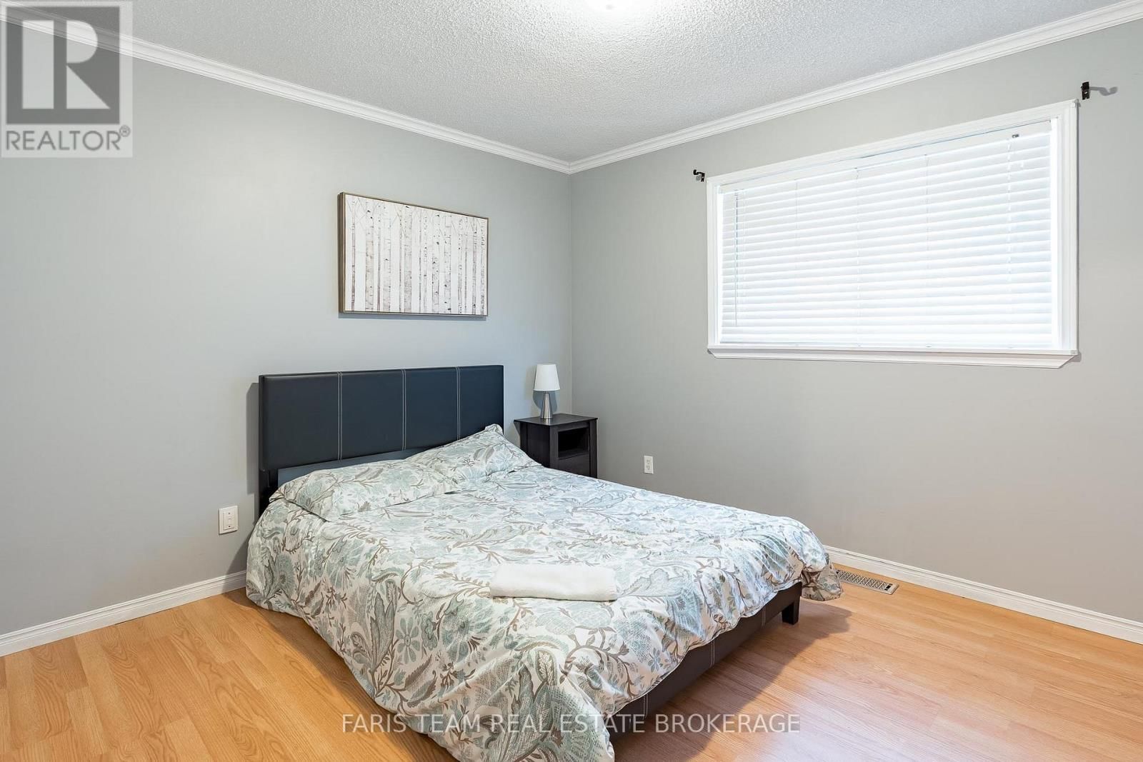 51 BECK BOULEVARD Image 17