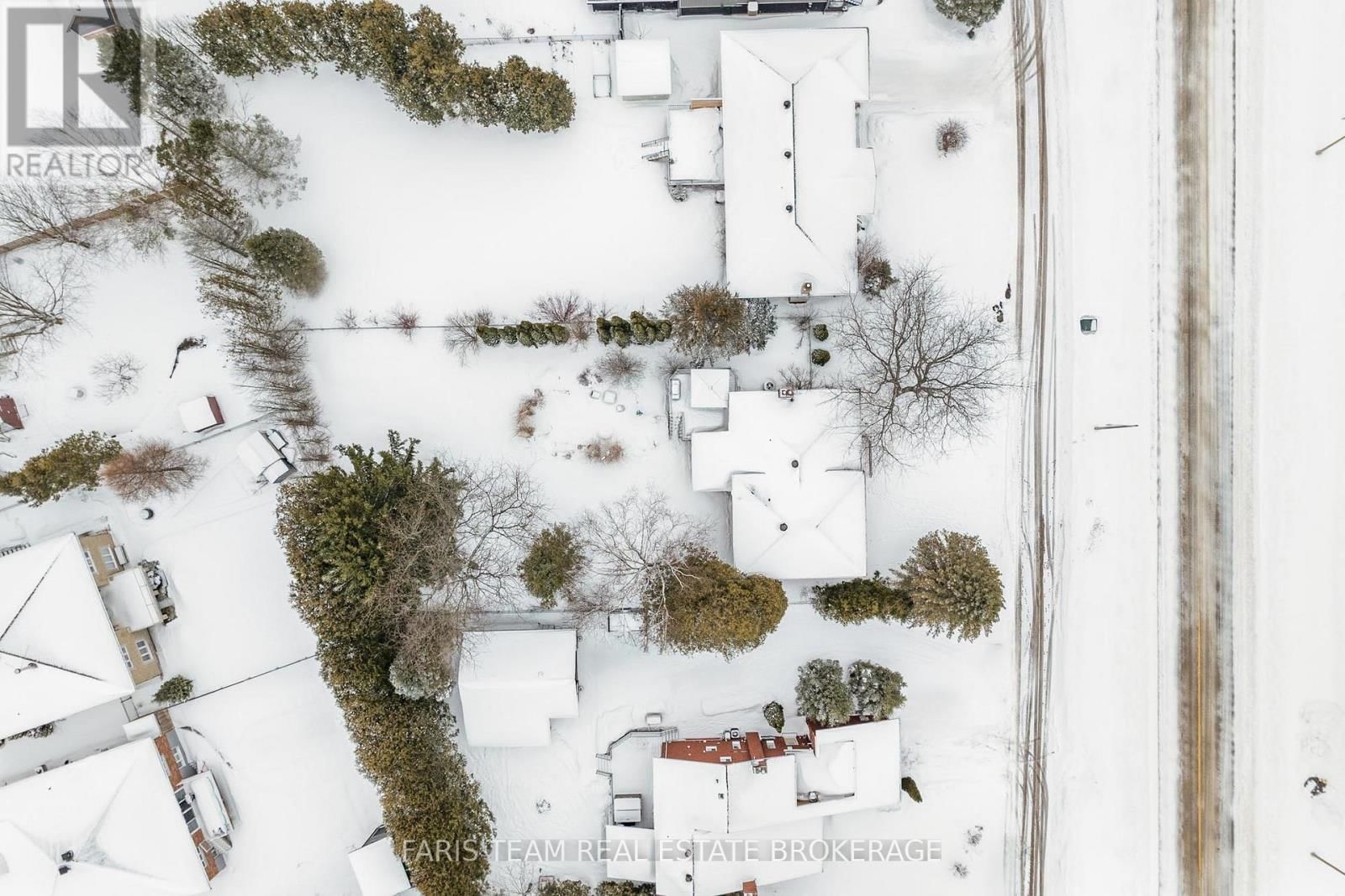 51 BECK BOULEVARD Image 29